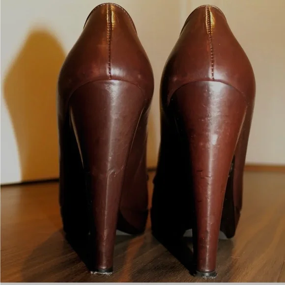 Prada Women's Dark Brown Leather Flats late 1990’s early 2000’s - Picture 3 of 7